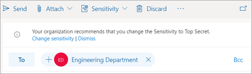 Screenshot of a tip about a recommended sensitivity label